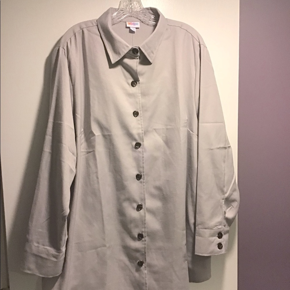 NWT LuLaRoe 2X Abagail Flannel Shirt